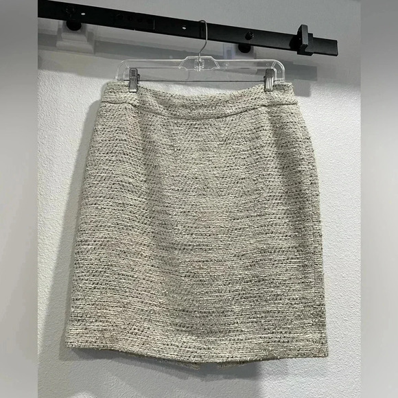 Ann Taylor Gray Pencil Skirt - Picture 1 of 6
